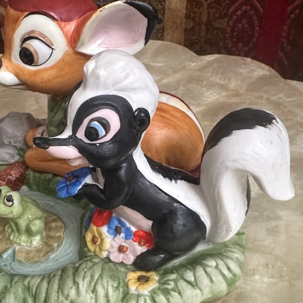 Vtg Walt Disney Productions Bambi Thumper & Flower with Frog Porcelain Figurine